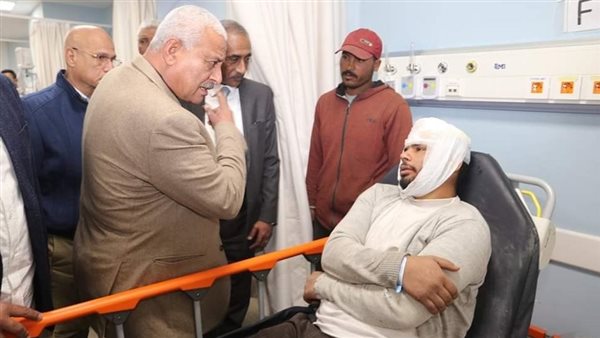 محافظ السويس يطمئن