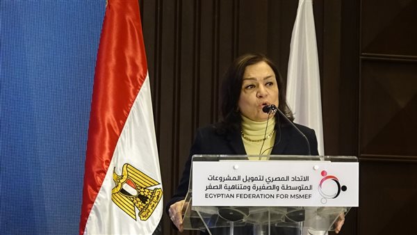 منى ذو الفقار-رئيس