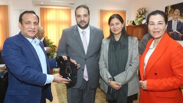  مؤسسة خميس لتنمية