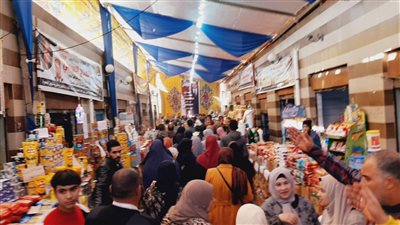 افتتاح معرضين لبيع السلع الغذائية بأسعار مخفضة بمركزي إدكو ورشيد