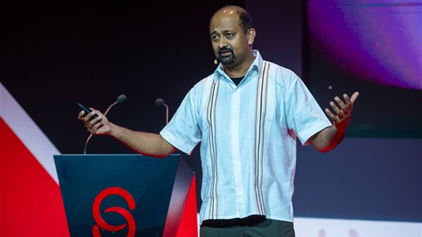 المخرج والمصور العالمي