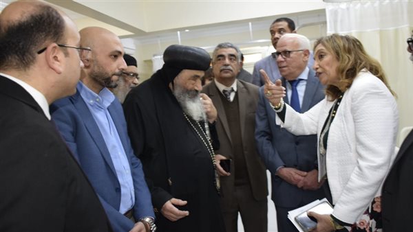 خلال الافتتاح