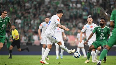 أهلي جدة يسقط في فخ التعادل مع الفتح بالدوري السعودي 