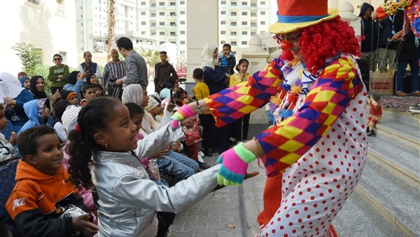 العرض المسرحي بمستشفى