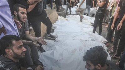 6 شهداء و83 مصابًا في استهداف الاحتلال لتجمع فلسطينيين ينتظرون المساعدات
