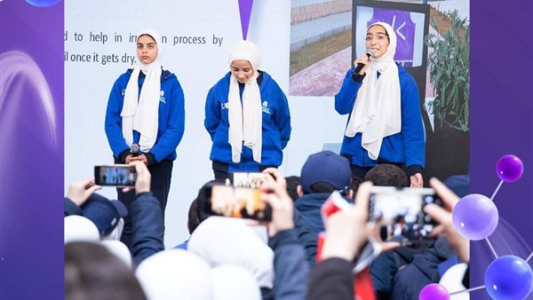 طالبات مدرسة التكنولوجيا