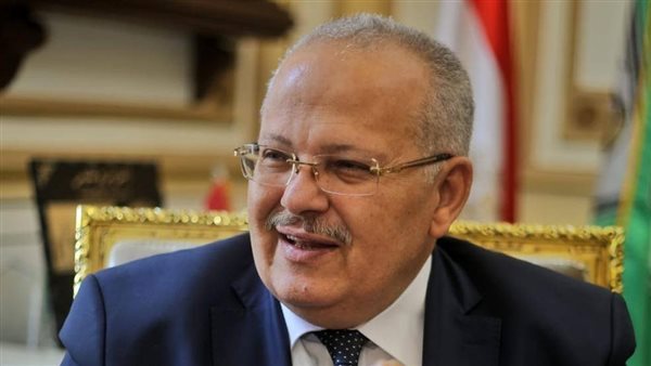 رئيس جامعة القاهرة