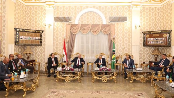 وصول وزير التعليم