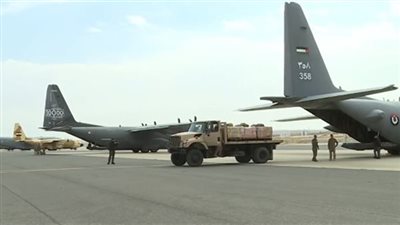  مصر والإمارات تواصلان الإسقاط الجوي لأطنان من المساعدات الإنسانية بشمال غزة