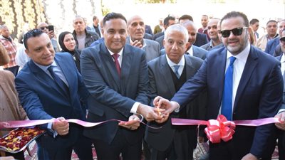 محافظ الدقهلية والألفي يفتتحان مكتبًا للتصديقات والخدمات القنصلية بالمنصورة |صور