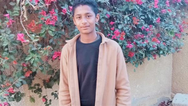 الشاب أحمد معوض أحد