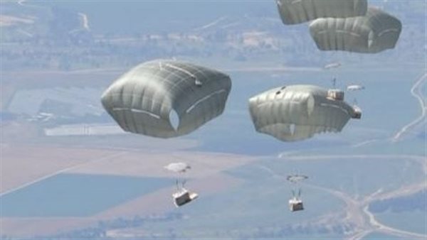 إنزال جوي للمساعدات