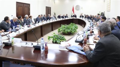 يطرح للحوار المجتمعي.. اجتماع حكومي لمناقشة نظام تعليمي جديد للثانوية العامة | بث مباشر 