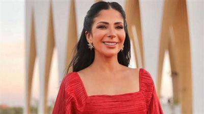 منى زكي تكشف عن إمكانية مشاركتها في رمضان 2025| خاص