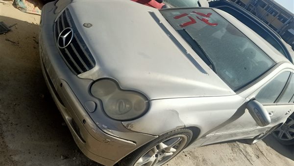 السيارات المخزنة