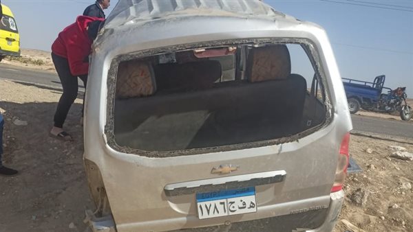 انقلاب سيارة بأسيوط