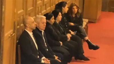 منير مكرم أول الحضور في عزاء جميل برسوم بكنيسة السيدة العذراء مريم بالزمالك| بث مباشر 