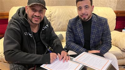 عصام كاريكا يتعاقد مع أنور البعثي على تقديم برنامج كاريكا وحواديتو في رمضان