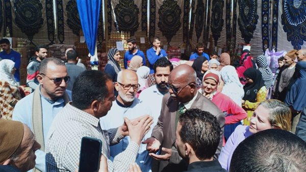 افتتاح معرض أهلا