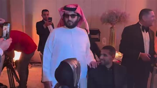 تركي آل الشيخ ومؤمن