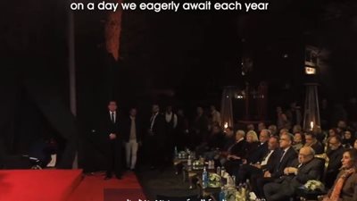 مؤسسة فاروق حسني تنشر تسجيلا مصورا لحفل جوائز الفنون