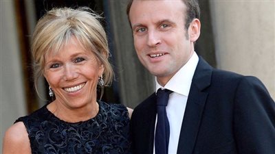 هل كانت رجلا؟... الرئيس الفرنسي يتحدث لأول مرة عن الاتهامات الموجهة لزوجته