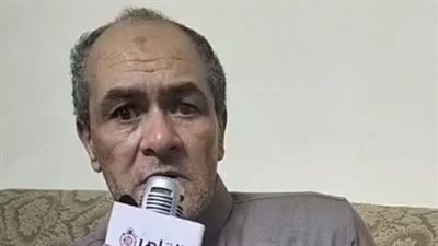 حبسني واعتدى عليا بقسوة.. أب يستغيث من نجله بالوراق: عاوز يموتني بعد ما شقيت عليه |بث مباشر