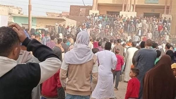 جانب من الجنازة 