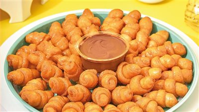 صوابع جيجي.. سخرية من أحدث اختراعات حلويات رمضان 2024