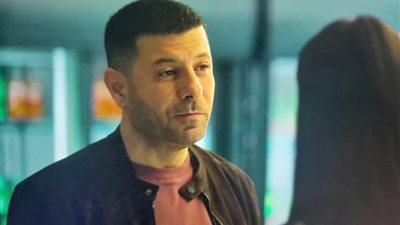 مسلسل صلة رحم الحلقة 1.. أسماء أبو اليزيد كوافيرة وإياد نصار وزوجته يتعرضان لحادث سير 