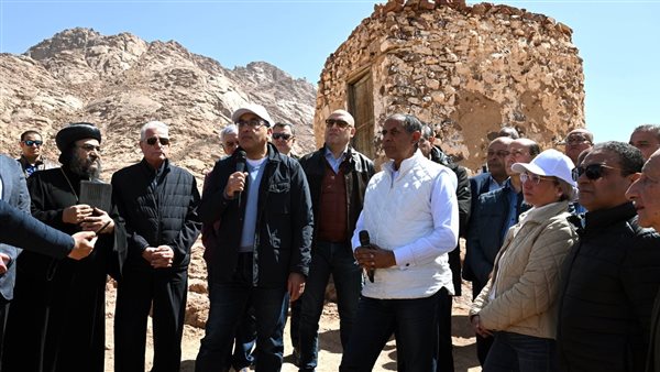 مدبولي يتفقد مشروع