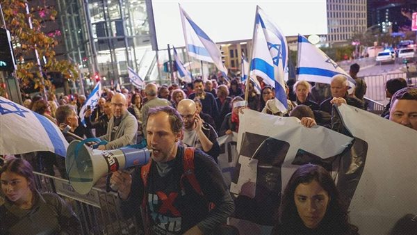 أهالي الرهائن الإسرائيليين