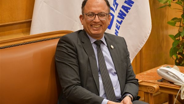 رئيس جامعة حلوان