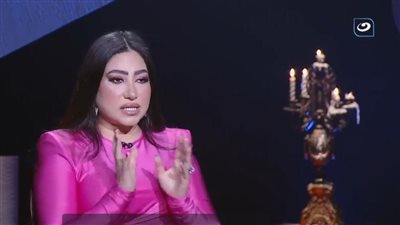 بوسي ترد على انتقادات طرحها الأغاني أثناء حبس هشام ربيع قبل انفصالهما: أكل عيشي