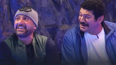 أحمد السقا وباسم سمرة في برنامج رامز جاب من الآخر.. سقوط في الماء وتصريحات جريئة | صور