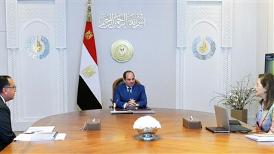 السيسي يوجه بالتوسع في استكشاف واستغلال كافة الفرص التنموية المتاحة