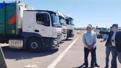 رئيس مدينة دهب يشهد الاصطفاف التجريبي لمعدات شركة النظافة الجديدة