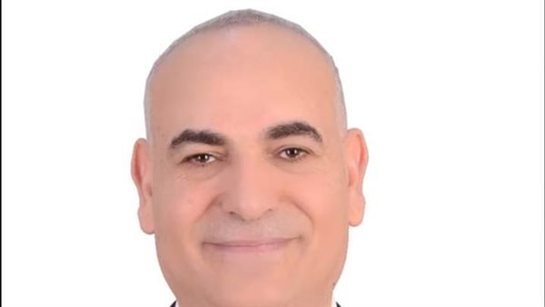 الدكتور ناصر عبد