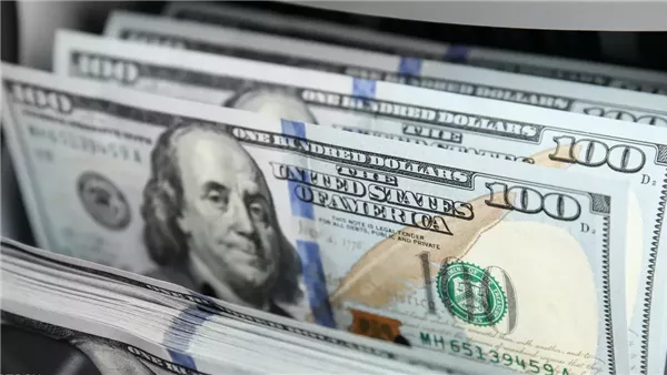 دولار أمريكي