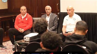 تفاصيل جلسة حسام حسن مع لاعبي منتخب مصر بحضور جمال علام