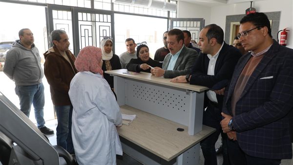 جانب من جولة المحافظ