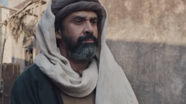 كريم عبد العزيز من