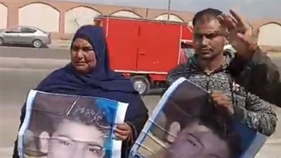 سعادة أسرة سائق التوك توك بالبحيرة بعد الحكم بإعدام المتهمين بقتله: حق ابننا رجع في شهر كريم | بث مباشر 