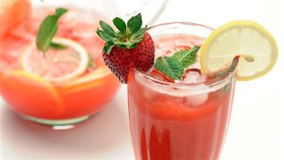 طريقة عمل سموثي فراولة