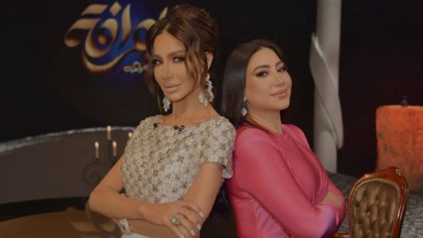 بسمة وهبة وبوسي