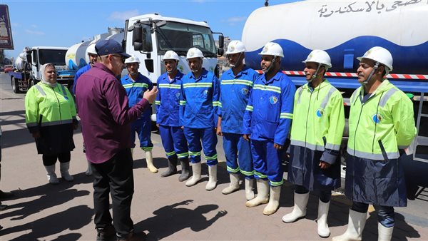 بنشر سيارات وعمال