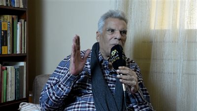 إبراهيم عبد المجيد يبحث عن منتج لـ بيت الياسمين