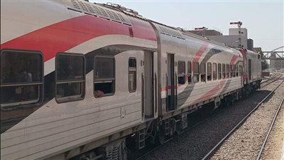 مصرع شاب أسفل عجلات قطار بسوهاج