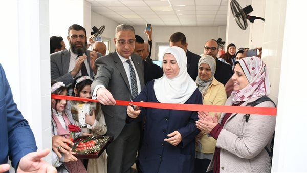 محافظ الفيوم يفتتح
