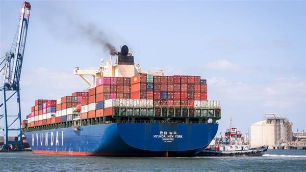 ميناء دمياط 